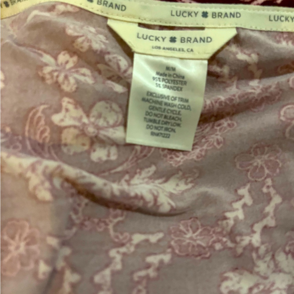 Beautiful women’s lucky brand pj set. Multiple sizes available. - Picture 5 of 8